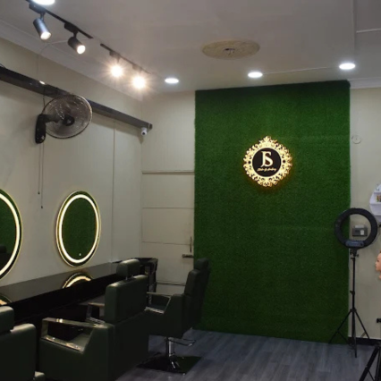 Js makeup studio