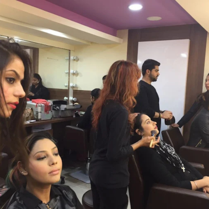 99 International Beauty Salon Ludhiana