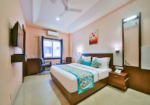 YOIS HOTEL