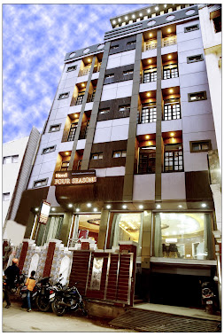 HOTEL FOUR SEASON