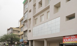 Hotel Kamron