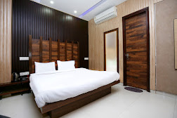 FabHotel Pearl Grand – Hotel Near Ambala Chandigarh Highway, Zirakpur